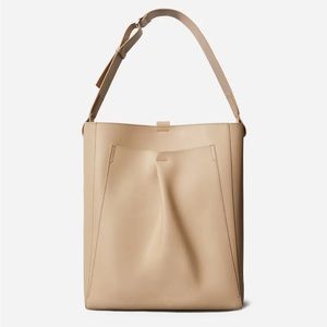 Everlane The Italian Leather Studio Bag Light Taupe [NEW] [NWT] [MSRP: $250]